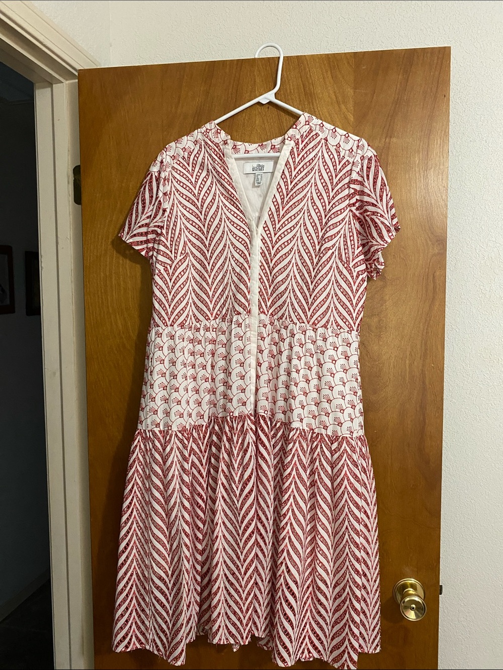 Badgley Mischka Red and White Printed Tiered Midi Dress